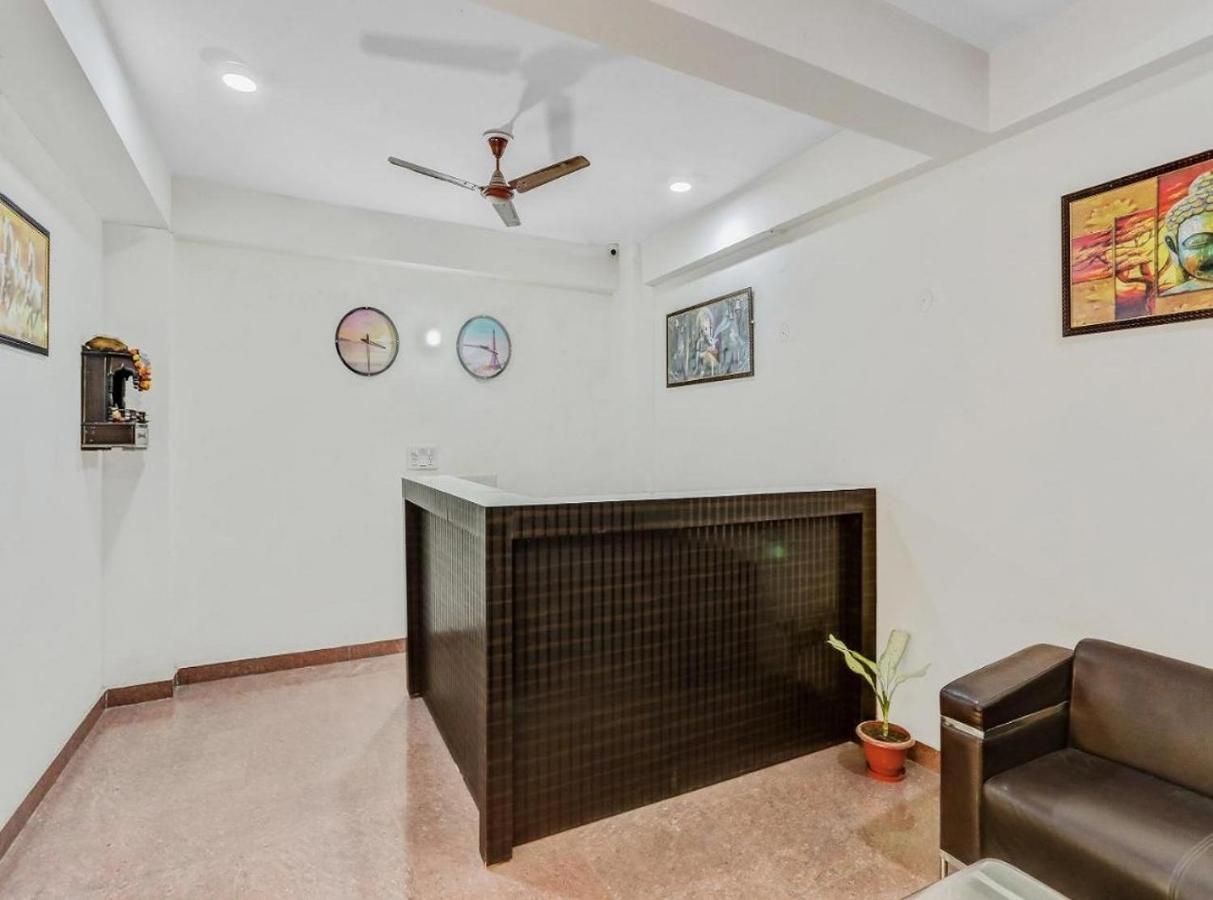 Hotel Noida Continental At Noida City Center 외부 사진