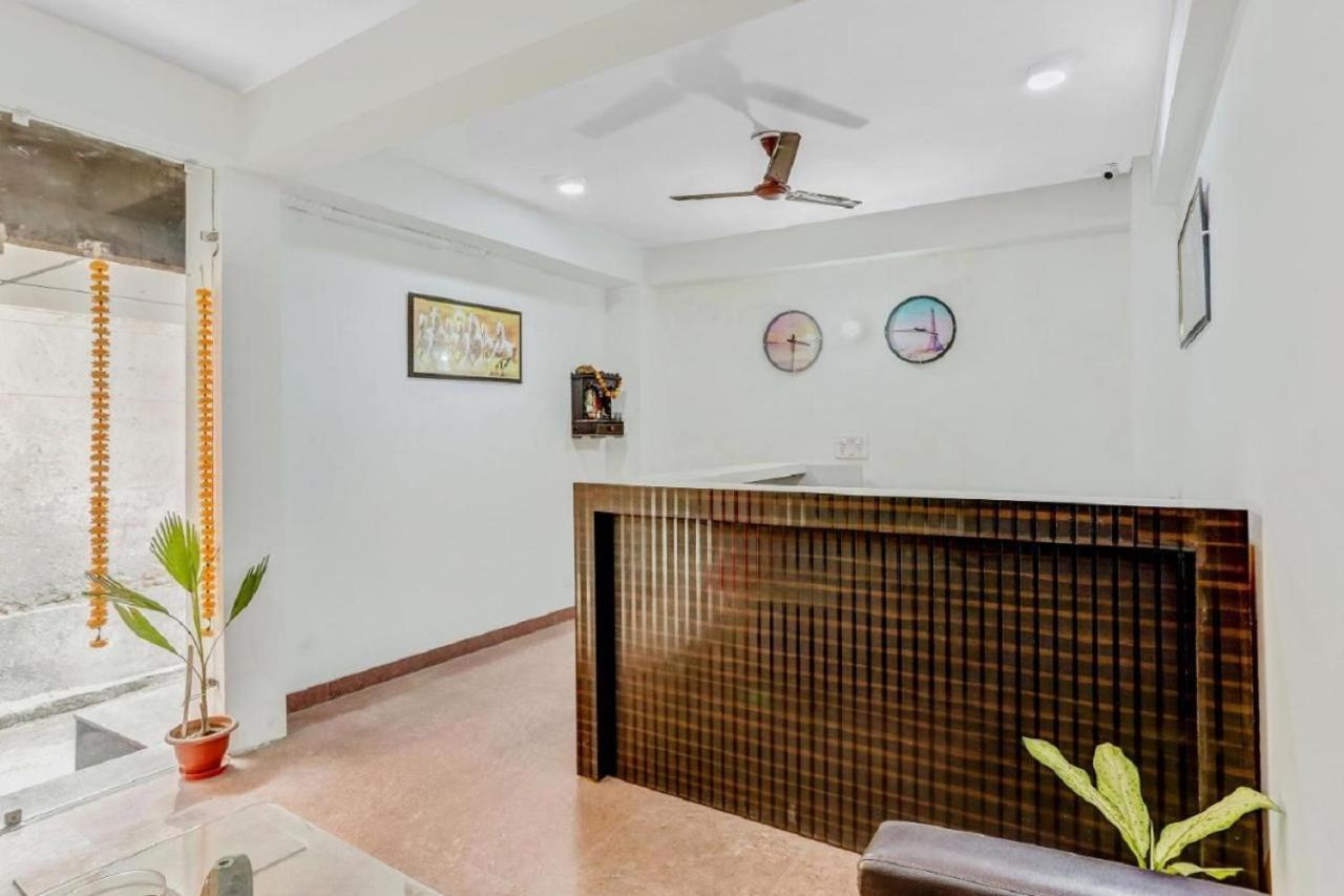 Hotel Noida Continental At Noida City Center 외부 사진